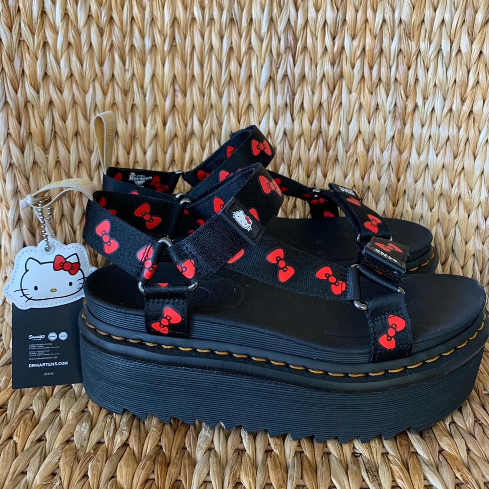 NIB ❤️ Hello Kitty x Dr. Martens Vegan Bow Sandals - Picture 2 of 8